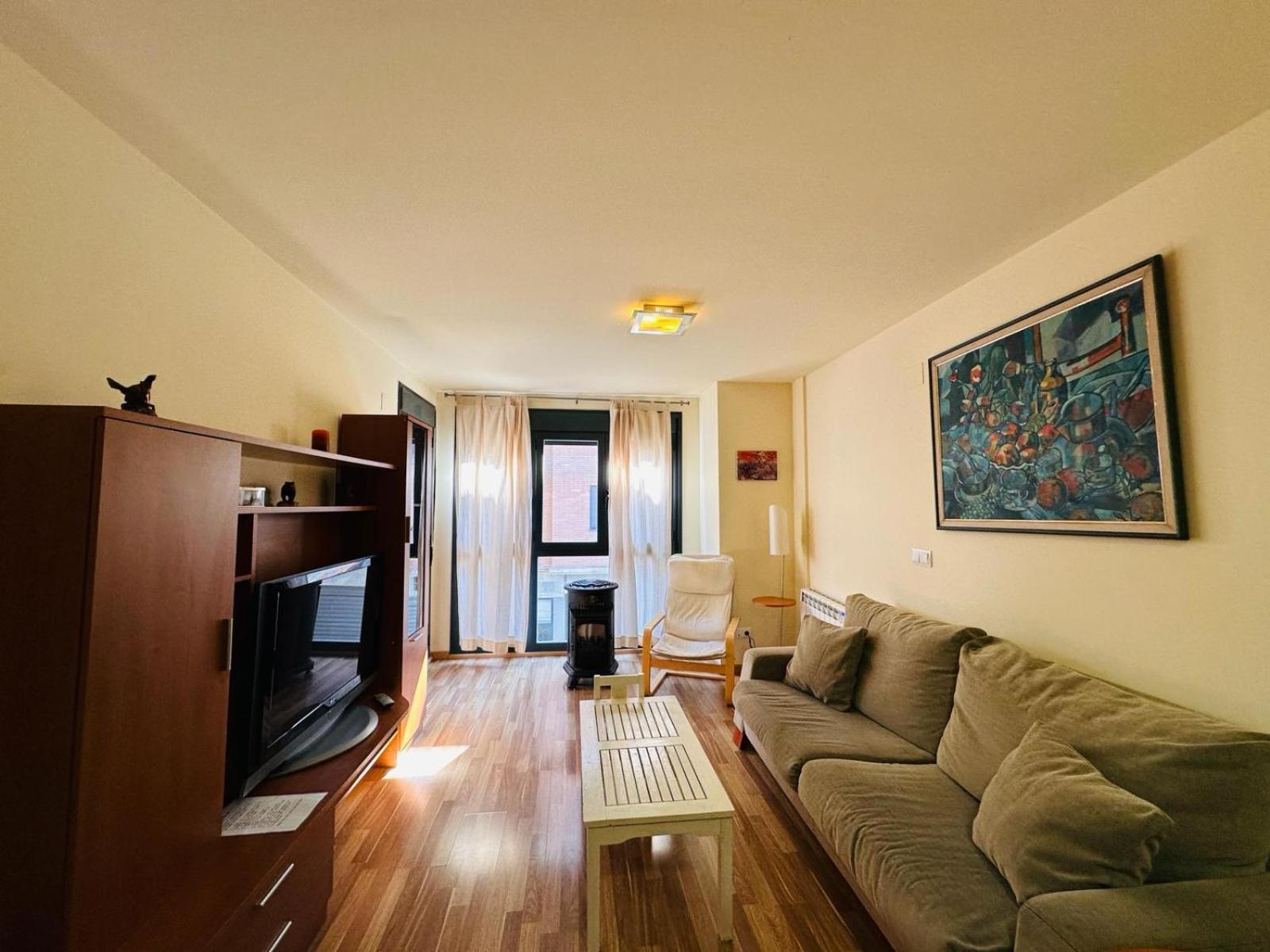 Bonito Apartamento En อาอินซา ภายนอก รูปภาพ