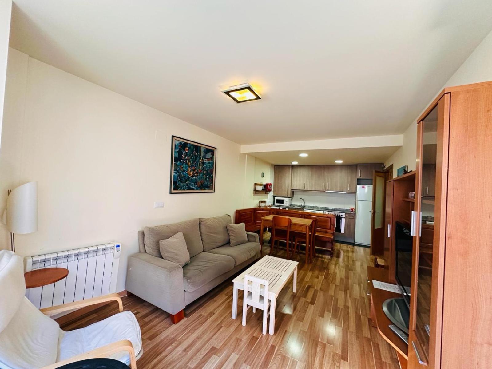Bonito Apartamento En อาอินซา ภายนอก รูปภาพ
